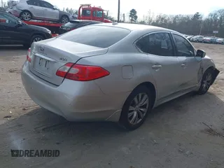 2013 Infiniti M z VIN JN1BY1AR0DM600278, wystawiony jako IAAI lot #41303485 z przebiegiem 298 943 mil mil oraz . Historia ofert i sprzedaży dostępna na DreamBid. Obrazek 4.
