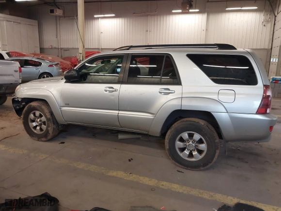 2004 Toyota 4Runner SR5 with VIN JTEZU14R348018845, listed as a IAAI auction lot 41601127 with 283,387 mi miles. Bid and sale history available at carsss.com. Image 14.