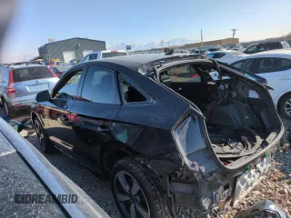 2022 Audi Q5 Sportback S line Prestige with VIN WA16AAFY2N2009041, listed as a Copart auction lot 45240665 with 43,136 mi miles and Salvage title. Bid and sale history available at DreamBid. Image 3.