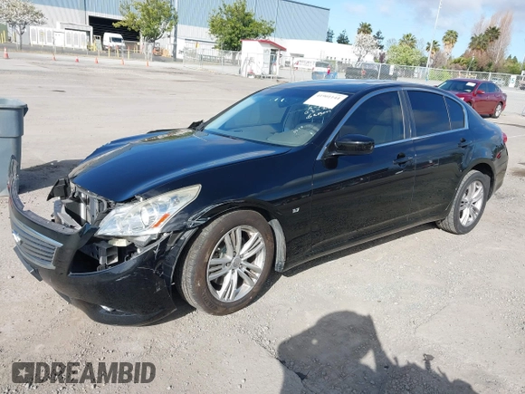 2015 Infiniti Q40 with VIN JN1CV6AP5FM501354, listed as a IAAI auction lot 41901144 with 103,878 mi miles. Bid and sale history available at carsss.com. Image 17.
