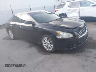 2010 Nissan Maxima 3.5 SV w/Premium Pkg with VIN 1N4AA5AP1AC805361, listed as a IAAI auction lot 41712952 with 104,730 mi miles. Bid and sale history available at carsss.com. Image 1.