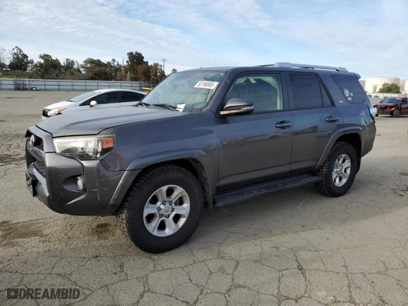 2014 Toyota 4Runner SR5 with VIN JTEZU5JR0E5073560, listed as a Copart auction lot 50196995 with 138,536 mi miles and Salvage Title. Bid and sale history available at carsss.com. Image 1.
