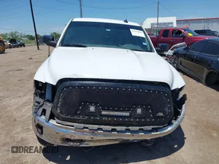 2017 Ram 1500 Big Horn z VIN 3C6RR7LTXHG608439, wystawiony jako IAAI lot #42239600 z przebiegiem 92 038 mil mil oraz . Historia ofert i sprzedaży dostępna na DreamBid. Obrazek 6.