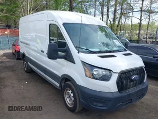2021 Ford Transit Cargo with VIN 1FTBR1C85MKA48173, listed as a IAAI auction lot 42005472 with 81,980 mi miles and . Bid and sale history available at DreamBid. Image 1.