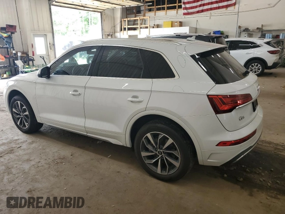 2021 Audi Q5 Premium Plus with VIN WA1BAAFY2M2085632, listed as a Copart auction lot 59836805 with 22,059 mi miles and Salvage title. Bid and sale history available at DreamBid. Image 2.