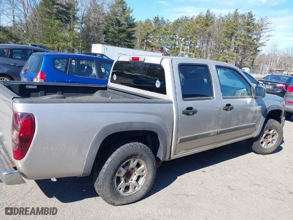 2008 Chevrolet Colorado LT w/2LT with VIN 1GCDT13EX88133786, listed as a IAAI auction lot 41725553 with NaN miles. Bid and sale history available at carsss.com. Image 14.