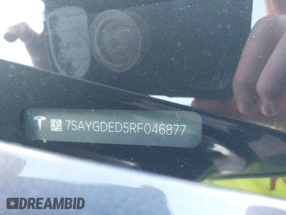 2024 Tesla Model Y с VIN 7SAYGDED5RF046877, выставлен на аукционе IAAI как лот 42237815 с пробегом 45 883 миль миль и . История ставок и продаж доступна на DreamBid. Изображение 9.
