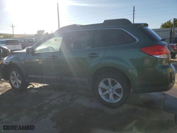 2013 Subaru Outback 2.5i Premium with VIN 4S4BRBCC0D3310925, listed as a Copart auction lot 73000884 with 147,383 mi miles and Salvage Title. Bid and sale history available at carsss.com. Image 2.
