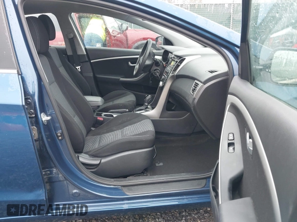 2016 Hyundai Elantra GT with VIN KMHD35LH4GU303420, listed as a IAAI auction lot 41777060 with 109,107 mi miles. Bid and sale history available at carsss.com. Image 5.