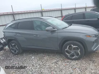 2024 Hyundai Tucson Limited z VIN 5NMJECDE2RH347579, wystawiony jako IAAI lot #42180291 z przebiegiem 30 620 mil mil oraz . Historia ofert i sprzedaży dostępna na DreamBid. Obrazek 14.
