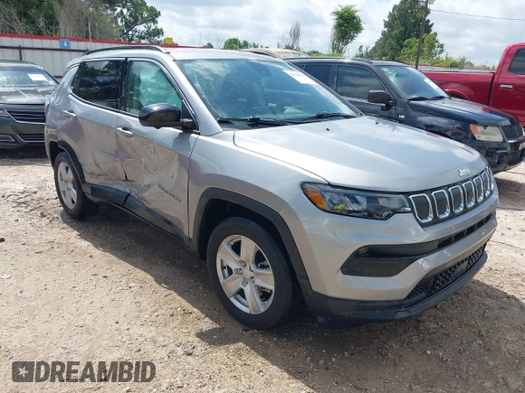 2022 Jeep Compass Latitude z VIN 3C4NJCBB7NT189257, wystawiony jako IAAI lot #42250218 z przebiegiem 13 743 mil mil oraz . Historia ofert i sprzedaży dostępna na DreamBid. Obrazek 1.