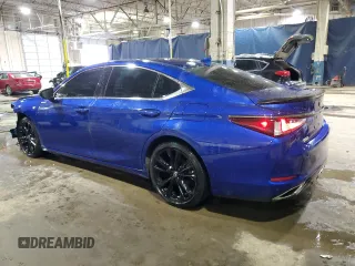 2021 Lexus ES with VIN 58AHZ1B12MU093532, listed as a Copart auction lot 43838425 with 38,430 mi miles and Salvage Title. Bid and sale history available at carsss.com. Image 2.