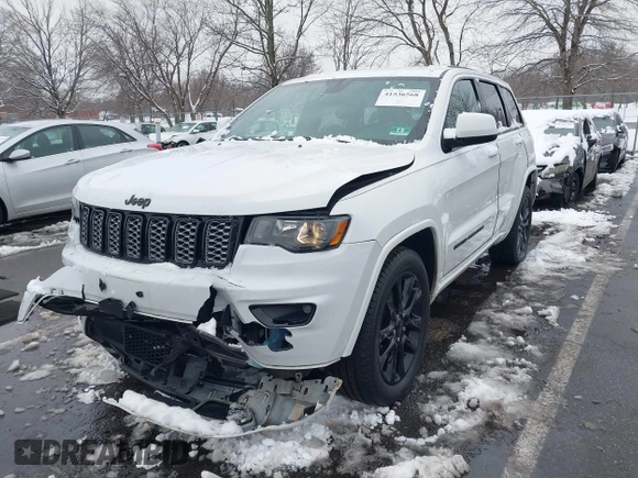 2017 Jeep Grand Cherokee Laredo with VIN 1C4RJFAG2HC951071, listed as a IAAI auction lot 41536568 with 99,941 mi miles. Bid and sale history available at carsss.com. Image 6.
