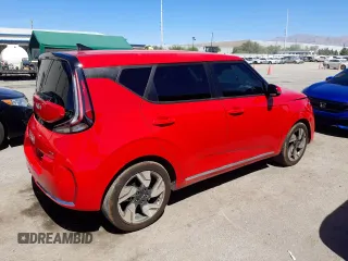 2024 Kia Soul GT-Line with VIN KNDJ53AU7R7220264, listed as a Copart auction lot 57336194 with 9,010 mi miles and Salvage Title. Bid and sale history available at carsss.com. Image 3.