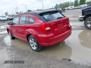 2011 Dodge Caliber Mainstreet z VIN 1B3CB3HA6BD209214, wystawiony jako IAAI lot #42185498 z przebiegiem 114 040 mil mil oraz . Historia ofert i sprzedaży dostępna na DreamBid. Obrazek 3.
