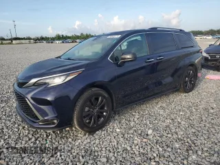2022 Toyota Sienna XSE with VIN 5TDXRKEC6NS103883, listed as a Copart auction lot 58662275 with 109,172 mi miles and Salvage title. Bid and sale history available at DreamBid. Image 1.