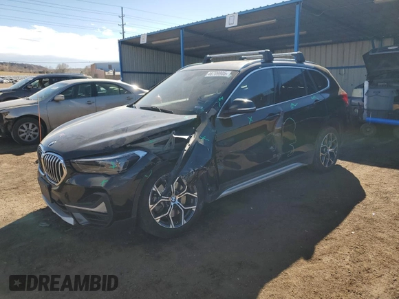 2020 BMW X1 xDrive28i z VIN WBXJG9C04L5P16314, wystawiony jako Copart lot #46709905 z przebiegiem 45 064 mil mil oraz Szkoda całkowita • Salvage title. Historia ofert i sprzedaży dostępna na DreamBid. Obrazek 1.