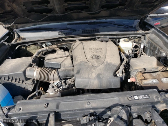2019 Toyota Tacoma 4WD SR with VIN 5TFCZ5AN6KX192108, listed as a Copart auction lot 45383965 with 65,654 mi miles and Salvage Title. Bid and sale history available at carsss.com. Image 12.