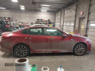 2018 Kia Optima LX with VIN 5XXGT4L34JG225444, listed as a IAAI auction lot 41375282 with 39,265 mi miles. Bid and sale history available at carsss.com. Image 13.