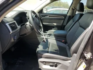 2022 Volkswagen Atlas SE z VIN 1V2LP2CA8NC509167, wystawiony jako Copart lot #56195895 z przebiegiem 31 166 mil mil oraz Szkoda całkowita • Salvage title. Historia ofert i sprzedaży dostępna na DreamBid. Obrazek 7.
