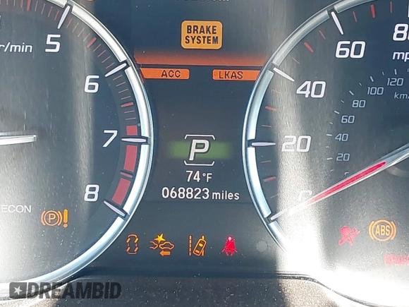 2018 Acura TLX w/A-SPEC Pkg with VIN 19UUB2F67JA007933, listed as a IAAI auction lot 41774816 with 68,823 mi miles. Bid and sale history available at carsss.com. Image 15.