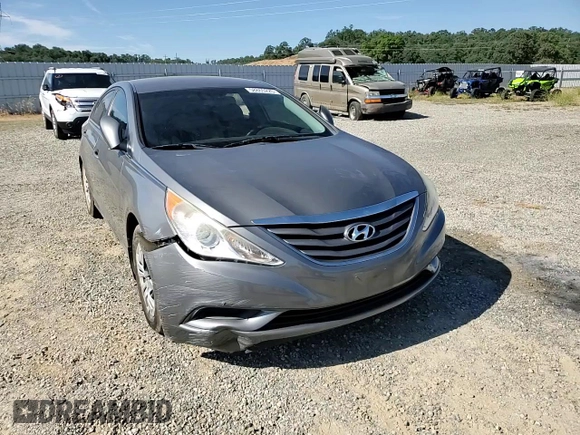 2013 Hyundai Sonata GLS z VIN 5NPEB4AC4DH585156, wystawiony jako Copart lot #58865225 z przebiegiem 142 382 mil mil oraz Szkoda całkowita • Salvage title. Historia ofert i sprzedaży dostępna na DreamBid. Obrazek 13.