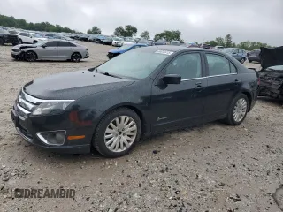 2010 Ford Fusion Hybrid с VIN 3FADP0L3XAR324115, выставлен на аукционе Copart как лот 60012415 с пробегом 149 522 миль миль и Чистый • Clean title. История ставок и продаж доступна на DreamBid. Изображение 1.