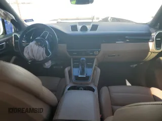 2020 Porsche Cayenne S z VIN WP1AB2AY9LDA27336, wystawiony jako Copart lot #69133952 z przebiegiem Nie podano mil oraz . Historia ofert i sprzedaży dostępna na DreamBid. Obrazek 8.