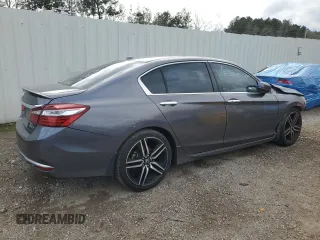 2017 Honda Accord Touring with VIN 1HGCR3F97HA000952, listed as a Copart auction lot 60136685 with 209,493 mi miles and Salvage title. Bid and sale history available at DreamBid. Image 3.