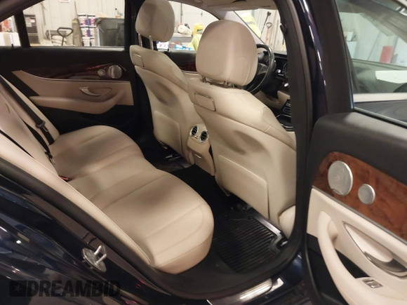 2018 Mercedes-Benz E with VIN WDDZF4KB7JA382850, listed as a IAAI auction lot 41991305 with 56,187 mi miles. Bid and sale history available at carsss.com. Image 8.