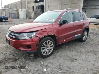 2012 Volkswagen Tiguan LE z VIN WVGAV7AX2CW004641, wystawiony jako Copart lot #44508485 z przebiegiem 60 711 mil mil oraz Szkoda całkowita • Salvage title. Historia ofert i sprzedaży dostępna na DreamBid. Obrazek 1.