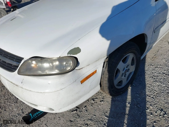 2002 Chevrolet Malibu LS with VIN 1G1NE52JX2M650369, listed as a IAAI auction lot 41348110 with 1 mi miles. Bid and sale history available at carsss.com. Image 6.