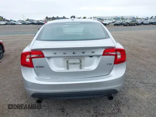 2012 Volvo S60 T5 with VIN YV1622FS8C2127445, listed as a IAAI auction lot 42408477 with 166,124 mi miles and . Bid and sale history available at DreamBid. Image 17.