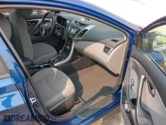 2015 Hyundai Elantra SE z VIN 5NPDH4AE9FH583692, wystawiony jako IAAI lot #42364514 z przebiegiem 156 282 mil mil oraz . Historia ofert i sprzedaży dostępna na DreamBid. Obrazek 5.