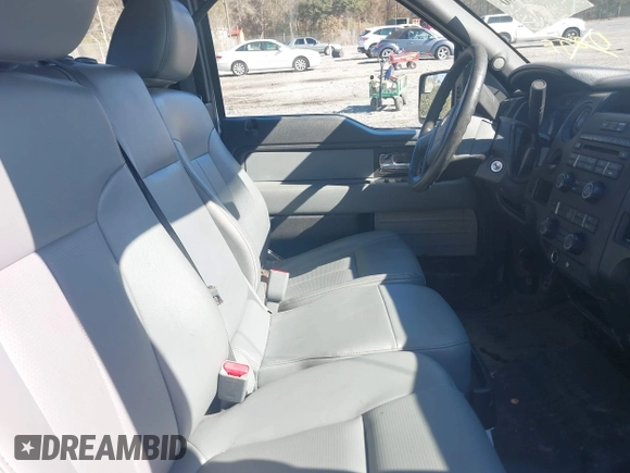 2014 Ford F-150 XL with VIN 1FTFX1CF5EKG23962, listed as a IAAI auction lot 41453430 with 184,837 mi miles. Bid and sale history available at carsss.com. Image 5.