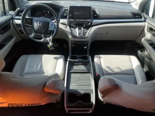 2019 Honda Odyssey EX-L with VIN 5FNRL6H77KB040597, listed as a Copart auction lot 53573445 with 110,024 mi miles and Salvage Title. Bid and sale history available at DreamBid. Image 8.