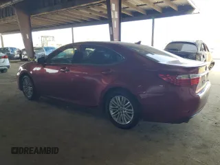 2014 Lexus ES 330 z VIN JTHBK1GG4E2135861, wystawiony jako Copart lot #49651315 z przebiegiem 145 818 mil mil oraz Szkoda całkowita • Salvage title. Historia ofert i sprzedaży dostępna na DreamBid. Obrazek 2.