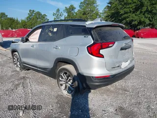 2021 GMC Terrain SLT z VIN 3GKALVEV4ML326829, wystawiony jako IAAI lot #38771065 z przebiegiem Nie podano mil oraz . Historia ofert i sprzedaży dostępna na DreamBid. Obrazek 3.