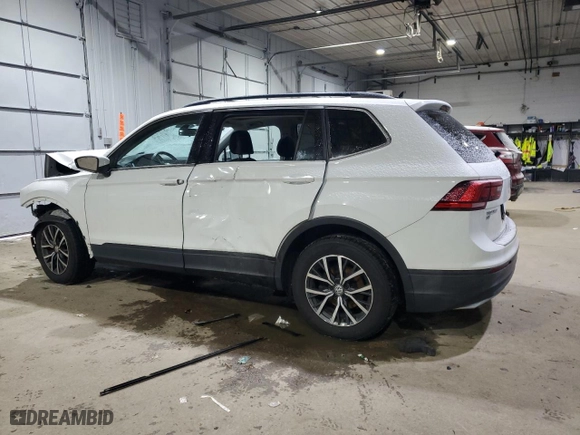 2019 Volkswagen Tiguan SE with VIN 3VV2B7AX6KM005759, listed as a Copart auction lot 43954805 with 69,206 mi miles and Salvage Title. Bid and sale history available at carsss.com. Image 2.
