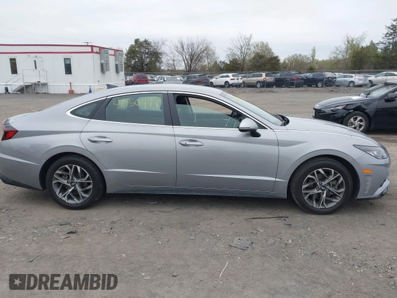 2023 Hyundai Sonata SEL with VIN KMHL64JA6PA269887, listed as a IAAI auction lot 41950447 with 31,218 mi miles and . Bid and sale history available at DreamBid. Image 13.