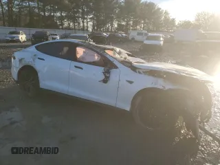 2016 Tesla Model S 90D z VIN 5YJSA1E29GF128397, wystawiony jako Copart lot #86532184 z przebiegiem Nie podano mil oraz Szkoda całkowita • Salvage title. Historia ofert i sprzedaży dostępna na DreamBid. Obrazek 4.
