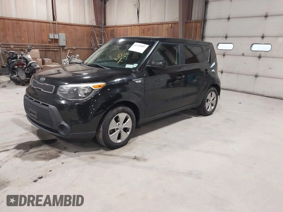 2014 Kia Soul with VIN KNDJN2A23E7071841, listed as a IAAI auction lot 41725997 with 147,361 mi miles. Bid and sale history available at carsss.com. Image 2.