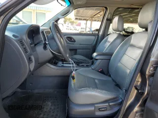 2006 Ford Escape XLT с VIN 1FMYU93146KC65657, выставлен на аукционе Copart как лот 52953835 с пробегом 164 012 миль миль и Списание • Salvage title. История ставок и продаж доступна на DreamBid. Изображение 7.