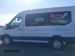 2016 Ford Transit XL с VIN 1FDZK1CM3GKA45160, выставлен на аукционе IAAI как лот 41859354 с пробегом 127 597 миль миль и . История ставок и продаж доступна на DreamBid. Изображение 14.