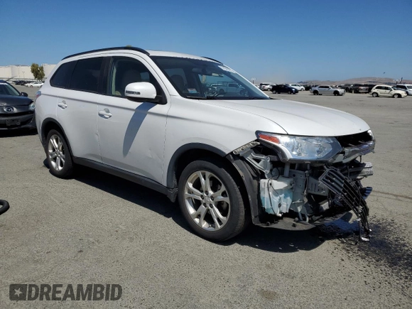 2015 Mitsubishi Outlander SE with VIN JA4AD3A38FZ002614, listed as a Copart auction lot 57643295 with 95,419 mi miles and Salvage title. Bid and sale history available at DreamBid. Image 4.