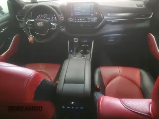 2022 Toyota Highlander XSE z VIN 5TDLZRBH2NS206872, wystawiony jako Copart lot #59870635 z przebiegiem 45 014 mil mil oraz Szkoda całkowita • Salvage title. Historia ofert i sprzedaży dostępna na DreamBid. Obrazek 8.