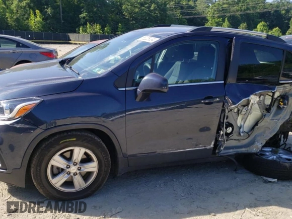 2018 Chevrolet Trax LT with VIN 3GNCJPSBXJL391283, listed as a Copart auction lot 58228034 with 53,040 mi miles and Salvage Title. Bid and sale history available at carsss.com. Image 1.