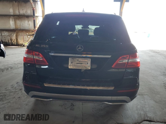 2013 Mercedes-Benz M 350 with VIN 4JGDA5JB7DA142448, listed as a Copart auction lot 49748035 with 117,601 mi miles and Clean Title. Bid and sale history available at DreamBid. Image 6.