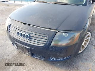 2002 Audi TT with VIN TRUSC28N421019228, listed as a IAAI auction lot 41783614 with 183,185 mi miles. Bid and sale history available at carsss.com. Image 6.
