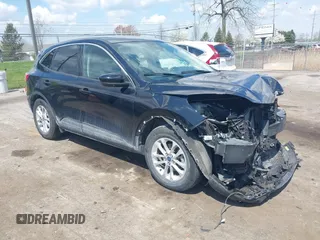 2020 Ford Escape SE z VIN 1FMCU9G61LUA09783, wystawiony jako IAAI lot #42106716 z przebiegiem 43 294 mil mil oraz . Historia ofert i sprzedaży dostępna na DreamBid. Obrazek 1.
